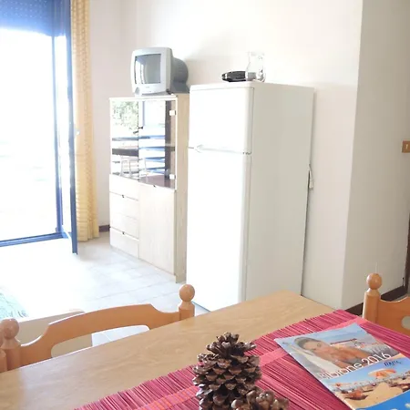 Beautiful Three-room Close To The 아파트 *