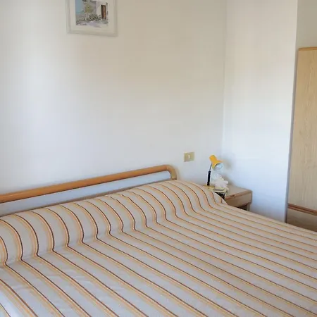 Beautiful Three-room Close To The 비비오네